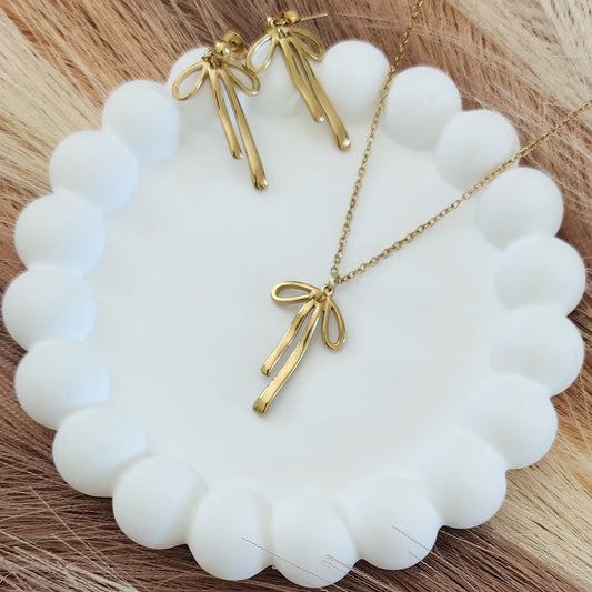 Izza Bow Necklace set