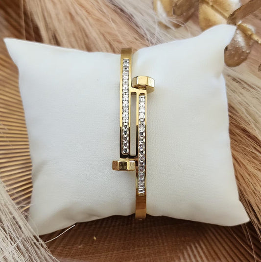 Dazzle Loop Bangle